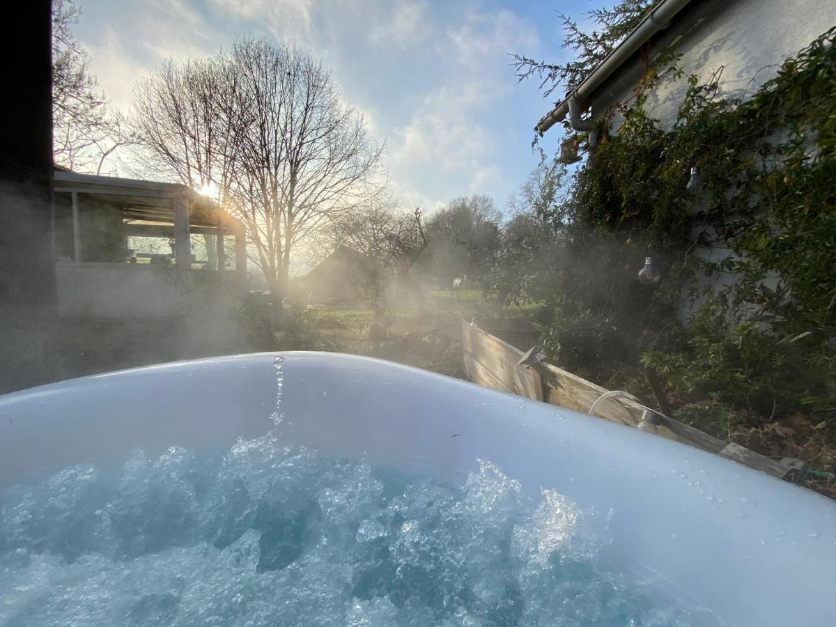 Cottage-Gite & Jacuzzi - Chez Flo & Marc Chouzy-sur-Cisse ภายนอก รูปภาพ